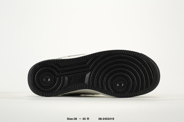 ナイキ靴素材ディテール